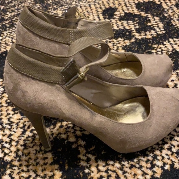 Penny loves Kenny Square toe taupe high heel - Picture 3 of 8